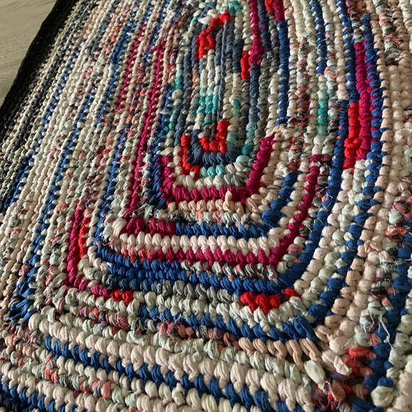 Rug. NWOT - Picture 11 of 14